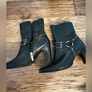 Harley-Davidson Black Heeled Boots with Studded Ring Detail